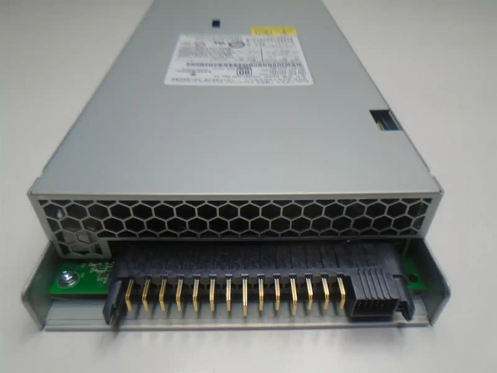 Fuente de Poder IBM 69Y5851 2500W 80 PLUS Platinum Hot-Swap para Flex System — imagen 3