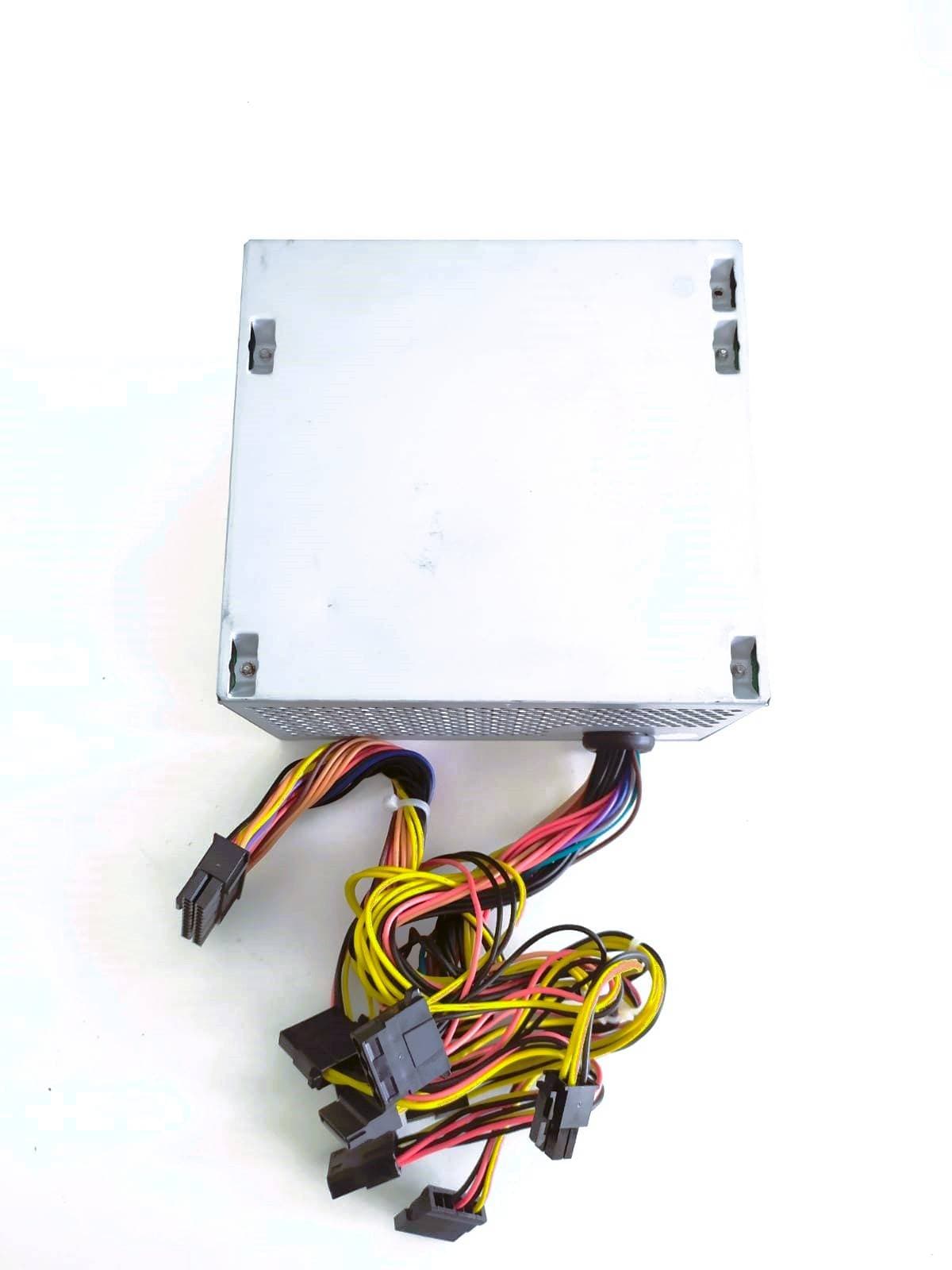 FUENTE DE PODER PARA PC QUASAD ATX-650W SEMINUEVA — imagen 2