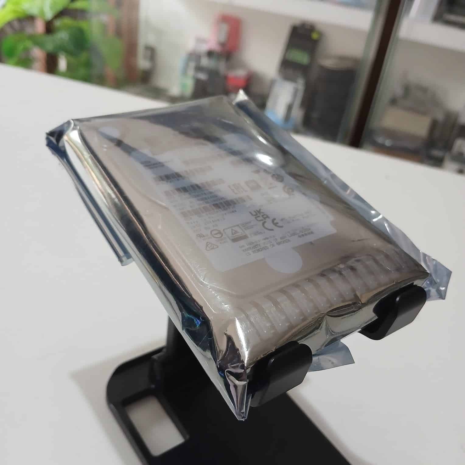 HPE 2.4TB 10K SAS 12G SFF (Model: EG002400JWJNN) - Disco Duro Enterprise — imagen 2
