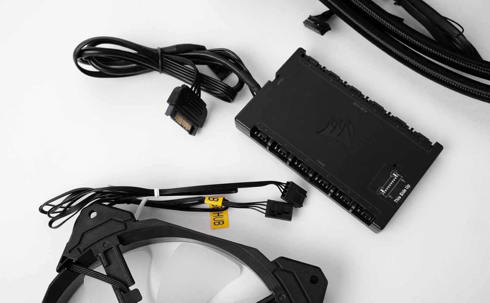 Kit completo de 6 Ventiladores | CORSAIR | SP120 RGB ELITE RWF0051 + Controladora RWF0048 + 6 Tiras de Luces Led | Disipadores - FAN — imagen 5