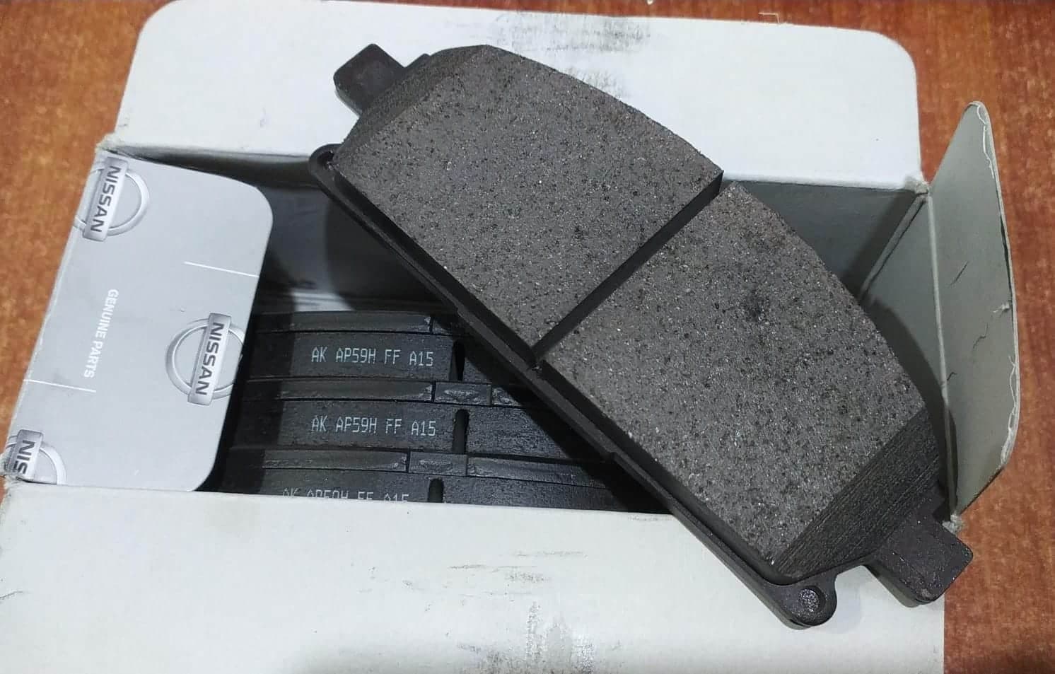 Kit de Pastilla de Freno Nissan 41060-8H386 Genuino OEM (X-Trail Classic 2002-2013, Pathfinder 3.3) — imagen 1