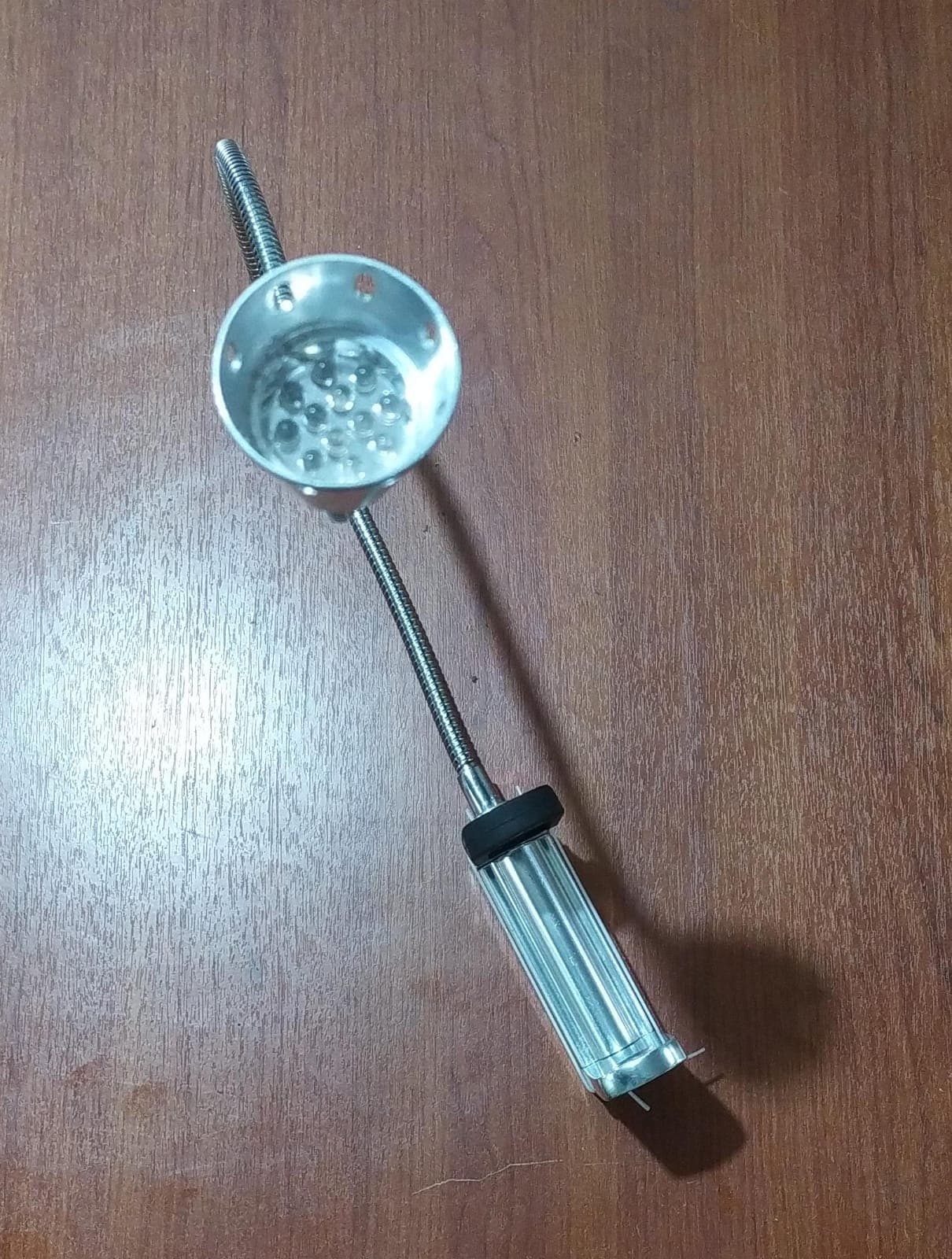 Lampara LED de escritorio | baterías recargables | Acero Inoxidable | Plateado | INCOMPLETO | Sin Tornillo Ajustable y Tapa de Batería — imagen 7