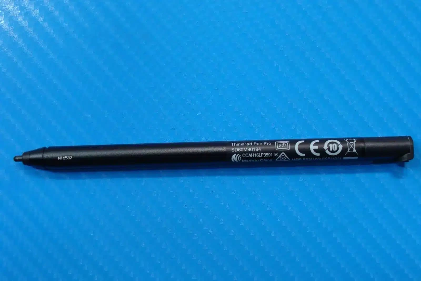 Lápiz óptico| Lenovo ThinkPad Yoga | 13,3" | 370 negro | SD60M90194 | THINKPAD PEN PRO — imagen 2