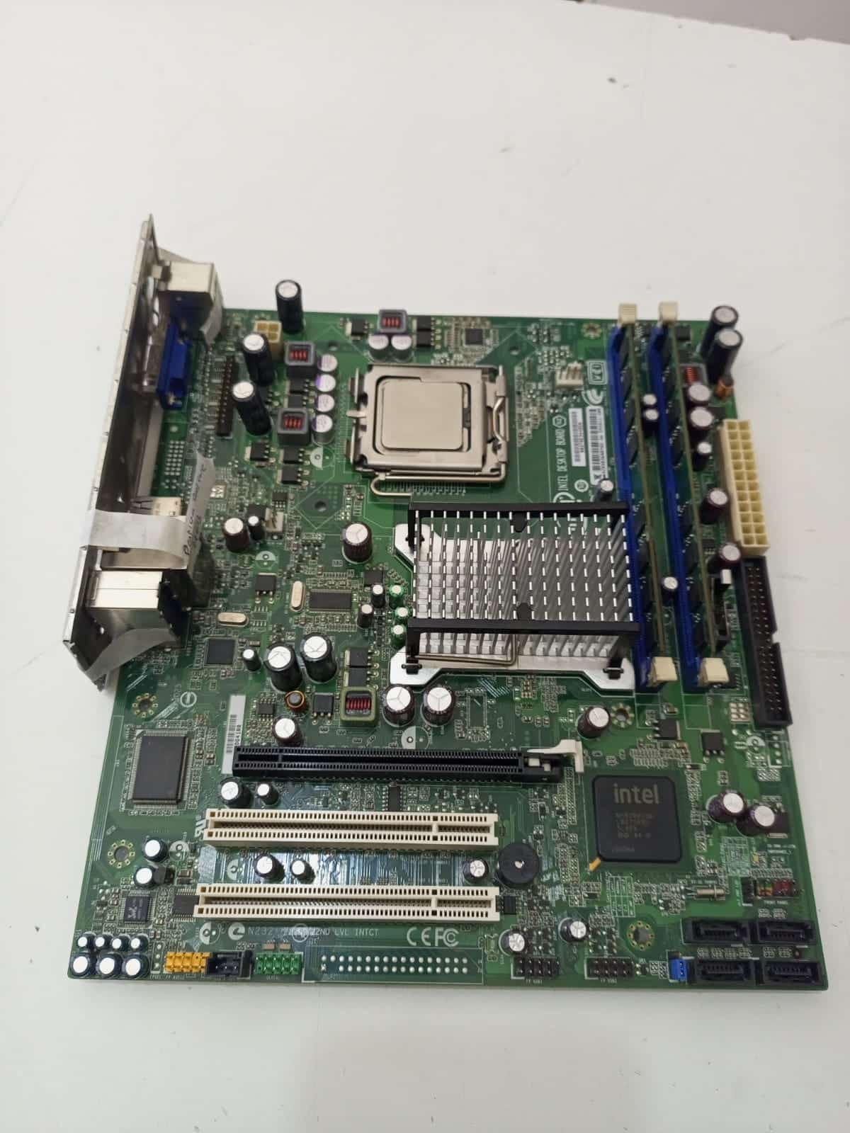 MAINBOARD INTEL DG41RQ LGA775 + PROCESADOR PENTIUM DUAL CORE + 4GB RAM DDR2 — imagen 1