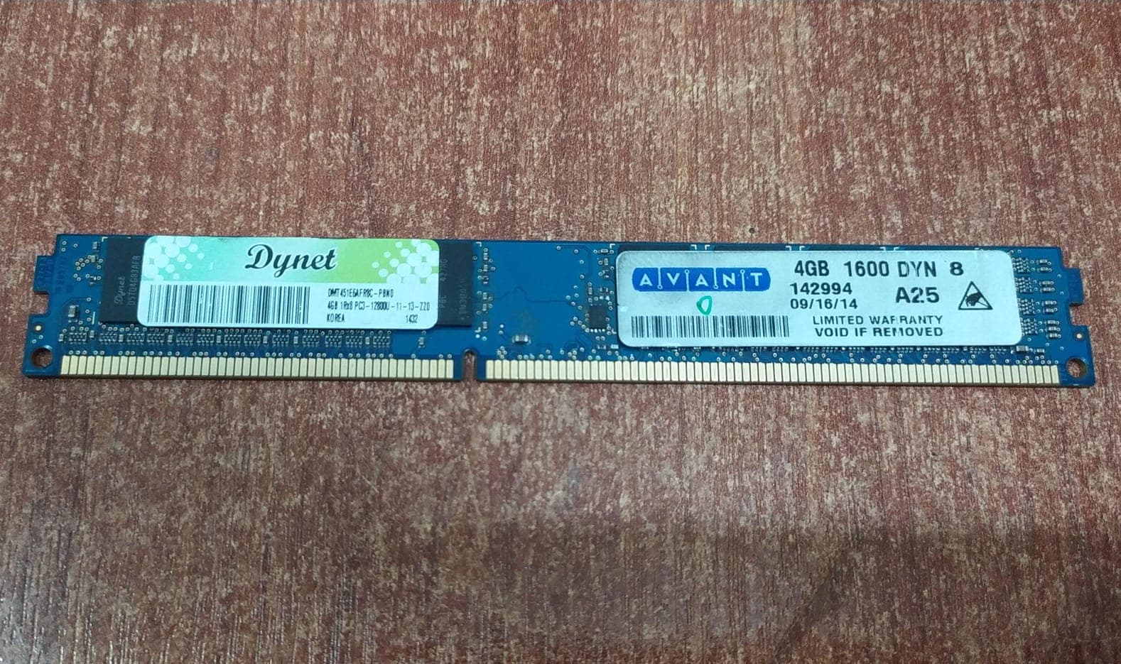 Memoria DDR3‑1600 4GB Dynet DMT451E6AFR8C‑PBN0 UDIMM 1Rx8 240‑pines (Compatible PCs DDR3) — imagen 1