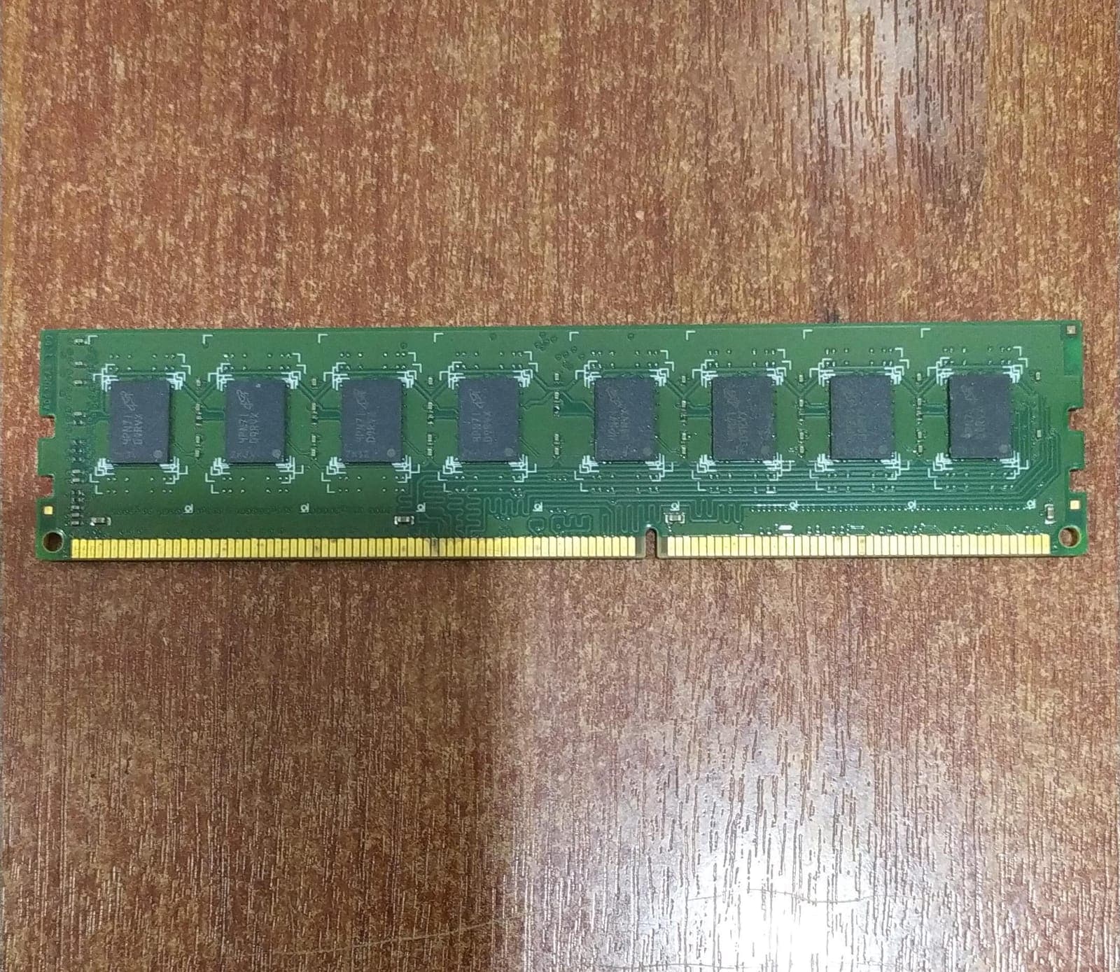 Memoria RAM ADATA AD3U1600W8G11‑S DDR3 1600 MHz 8 GB U‑DIMM – Seminueva — imagen 2
