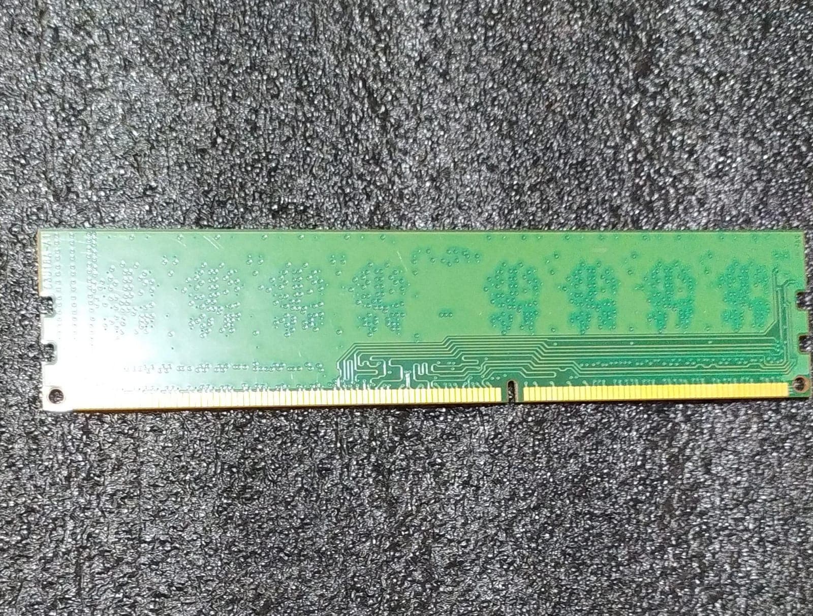 Memoria RAM Crucial 4 GB DDR3-1600 MHz DIMM Desktop No ECC — imagen 2