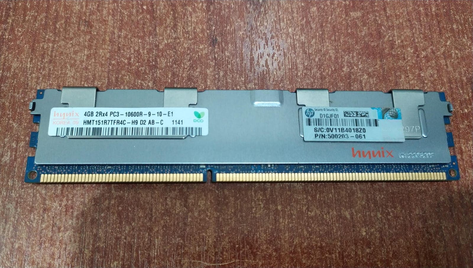 Memoria RAM Hynix 4 GB DDR3 PC3‑10600R HMT151R7TFR4C‑H9 – Ideal para servidores/workstations — imagen 1