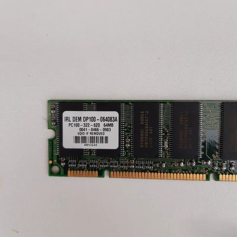 Memoria RAM IRL DEM DP100-064083A 64MB SDRAM PC100 168 Pines Para PC Antiguas — imagen 4