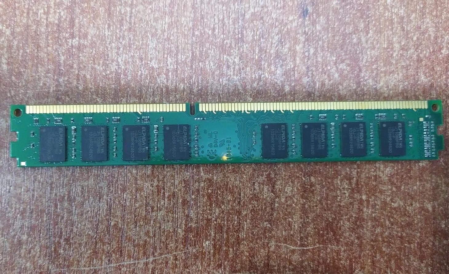 Memoria RAM Kingston KVR1066D3N7/2G 2 GB DDR3 1066 MHz — imagen 2