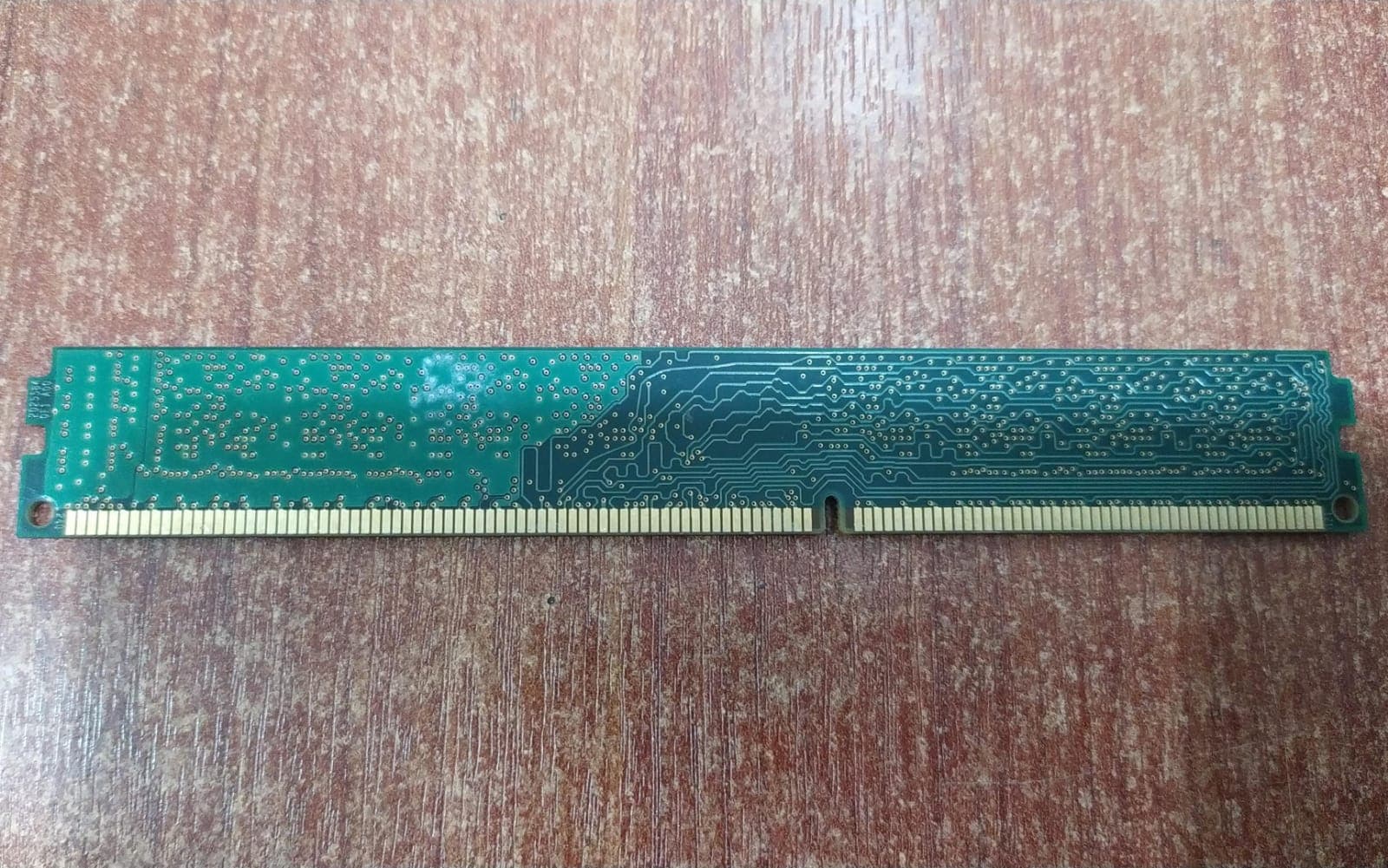 MEMORIA RAM KINGSTON KVR16N11S8/4 4GB DDR3 1600MHZ SEMINUEVA PARA PC DE ESCRITORIO — imagen 2