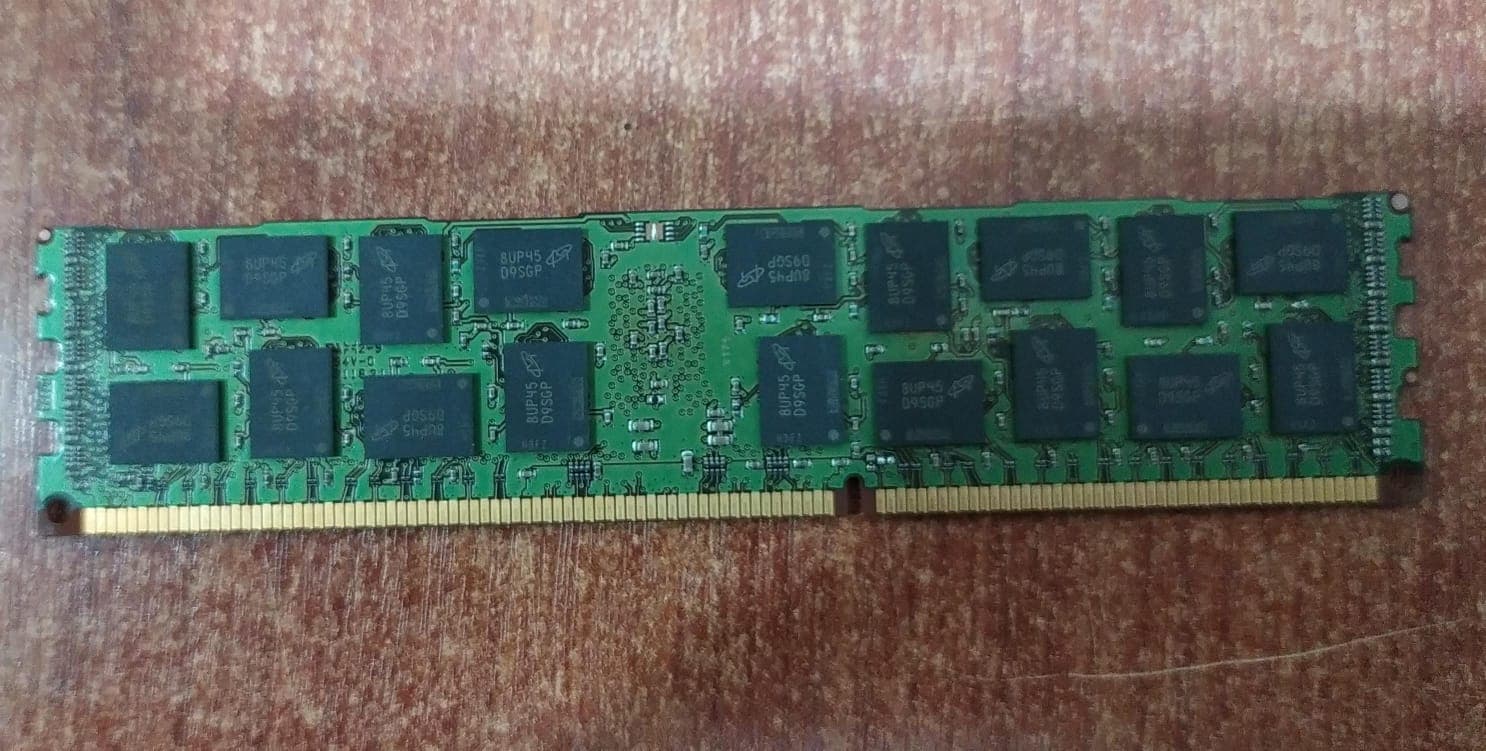 Memoria RAM Micron MT36KSF2G72PZ 16GB DDR3 2RX4 PC3L-12800R (Servidores Huawei y Estaciones ECC) — imagen 3