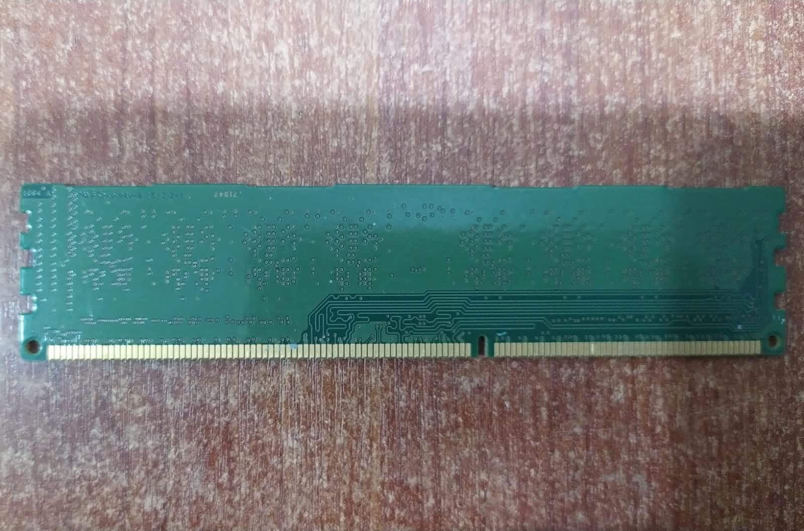 Memoria RAM Micron MT8JTF51264AZ‑1G6E1 4 GB DDR3 1600 (PC3‑12800U) 1Rx8 — imagen 2