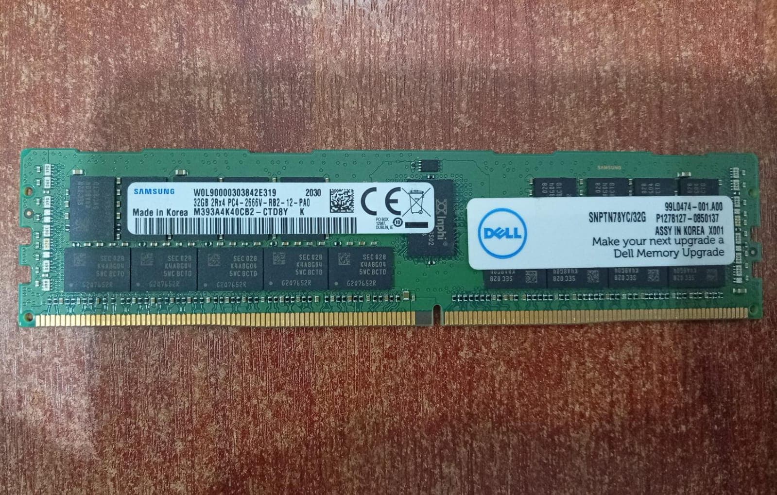 Memoria RAM Samsung M393A4K40CB2‐CTD8Y 32GB DDR4‐2666 RDIMM ECC Seminueva — imagen 1