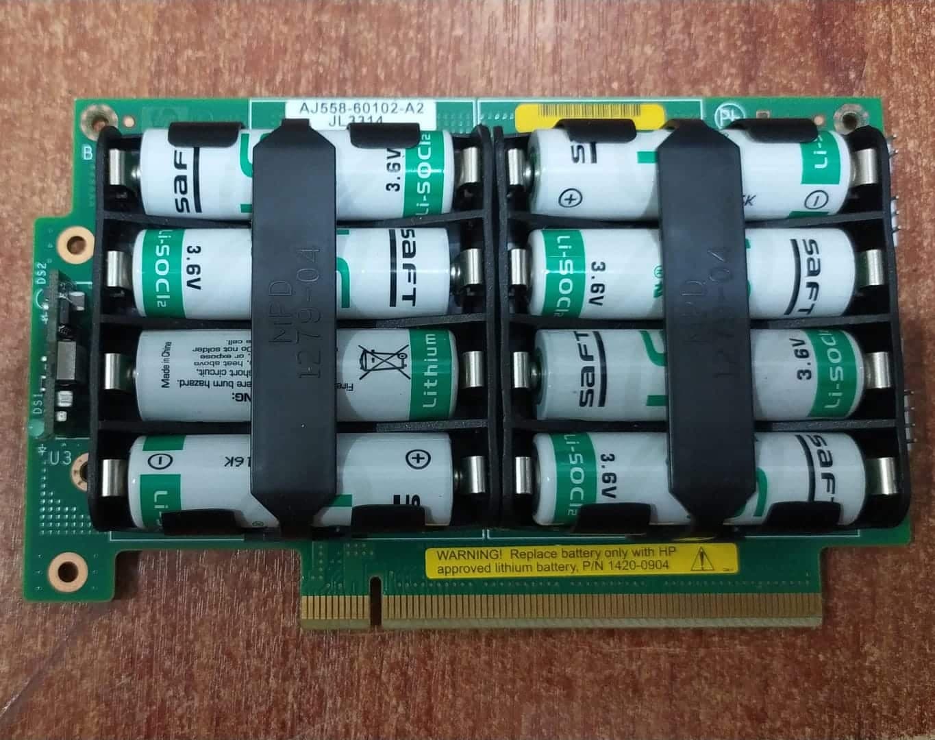 Módulo de Baterías HP AJ558-80102 Litio SAFT 3.6V (8 Celdas) Para Smart Array RAID — imagen 2