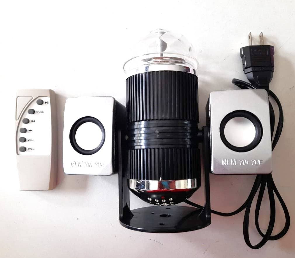 PARLANTES CON LUCES LED 3D MINI YIN YUE — imagen 2