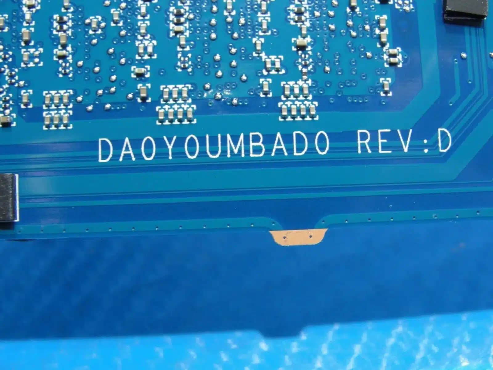 Placa Base | DA0Y0UMBAD0 | L02236-601 | HP Elitebook 1040 G4 | i7 7th SR340| 8gb | MOTHERBOARD / NUEVA Y SELLADA | L02235-001 — imagen 4