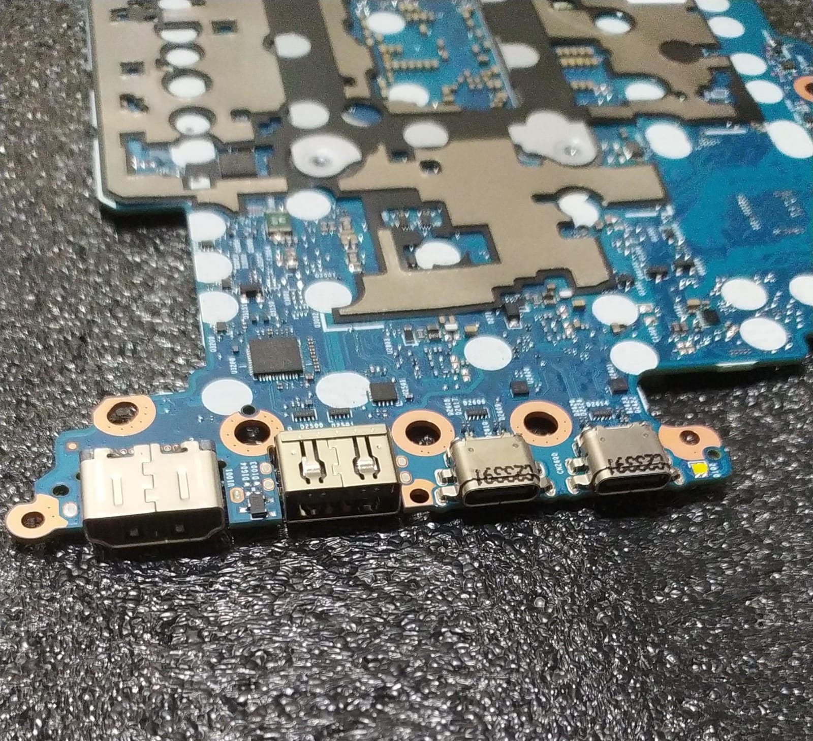 Placa Base | HP | N45420-601 | i5 de 13ª SRMLZ | WARG-MV-GBM 6050A3437501-MB-A02 | 6054B2852801 | PSG1113JM | EliteBook x360 1040 G10| MOTHERBOARD — imagen 3