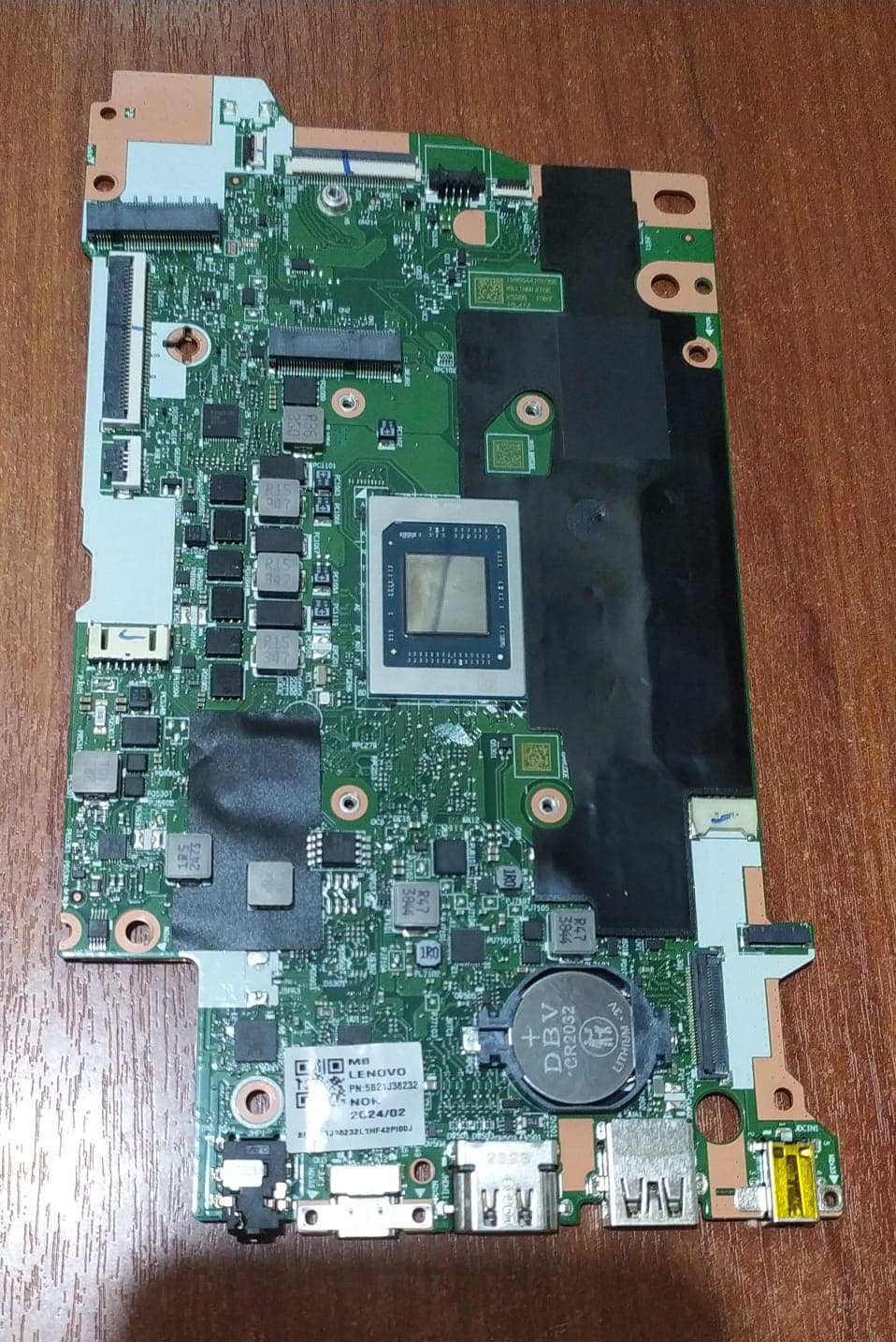 Placa Base | LENOVO | PN: 5B21J38232 | 19365441010554511NM121OE KS586 10B2 1Q_41Z | AMD RYZEN 7 7730U | MOTHERBOARD — imagen 1