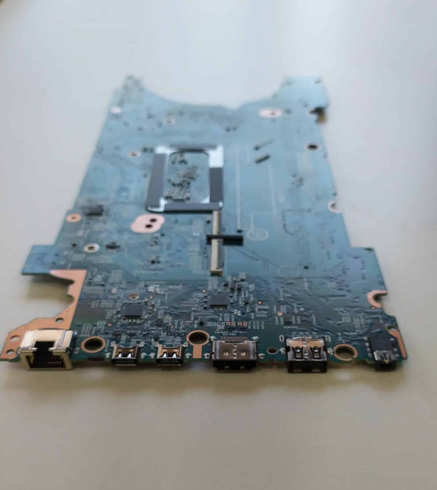 Placa Base | LG4_LT5_AMD_8L_SVT3_PCB_8111G | AMD RAYZEN 5PRO 9LR9479V20629 | LENOVO | Motherboard — imagen 3