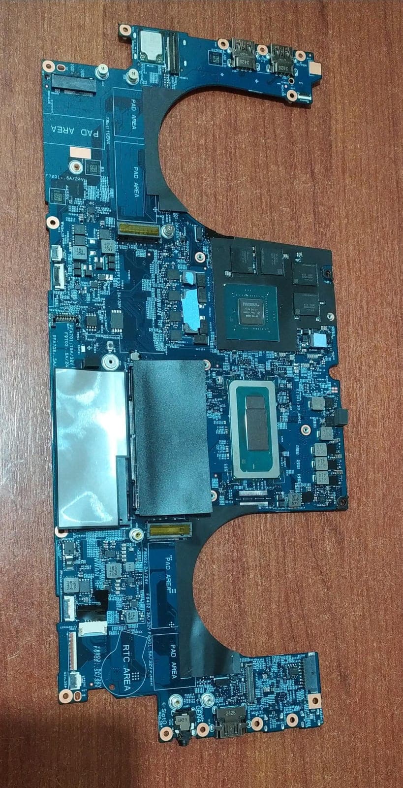 Placa Base para Laptop | LCH-3 P MB 223027-2 448.0SR04.0021 | 5B21L89283 | i7 13th | Tarjeta NVIDIA WN21-X4-A1 | Lenovo ThinkPad P1 Gen 6 | MOTHERBOARD — imagen 1