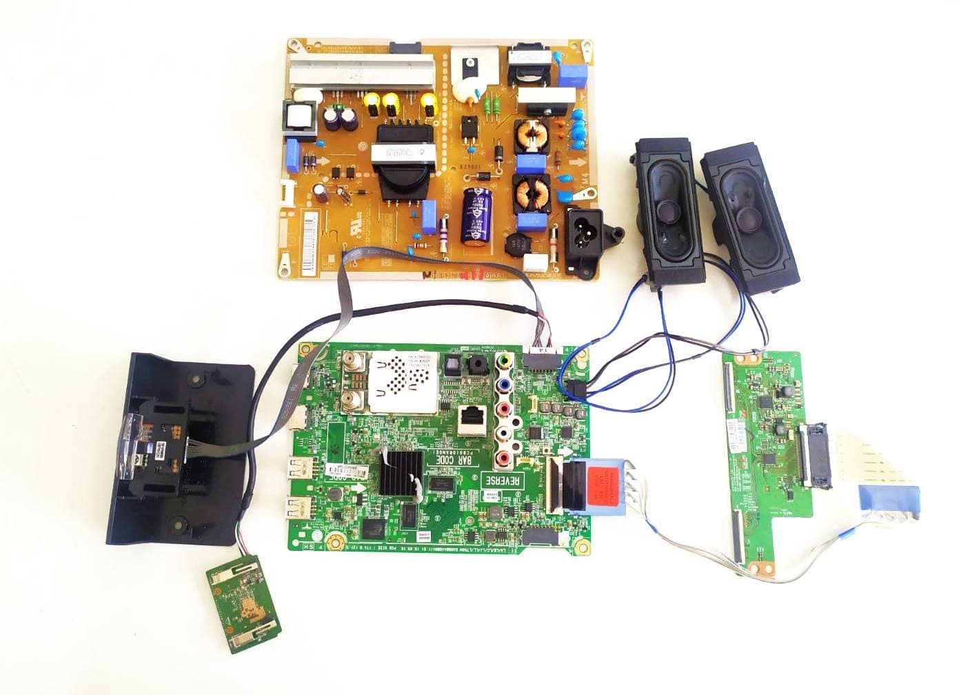 PLACA-FUENTE-TCON Y TARJETA WIFI TV LG 49LF5400 EAX66230701 (1.6) PARA REPUESTOS — imagen 1