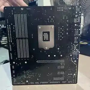 Placa Madre | GA-H270M-DS3H | GIGABYTE | DDR4 | MULTIPLES ENTRADAS — imagen 3