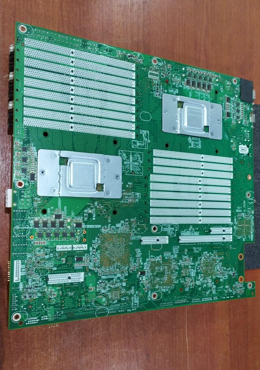 Placa Madre HP 637970-001 DL160 G6 Dual Socket LGA1366 DDR3 (Compatible con DL160S G6 / SL160z G6) — imagen 2