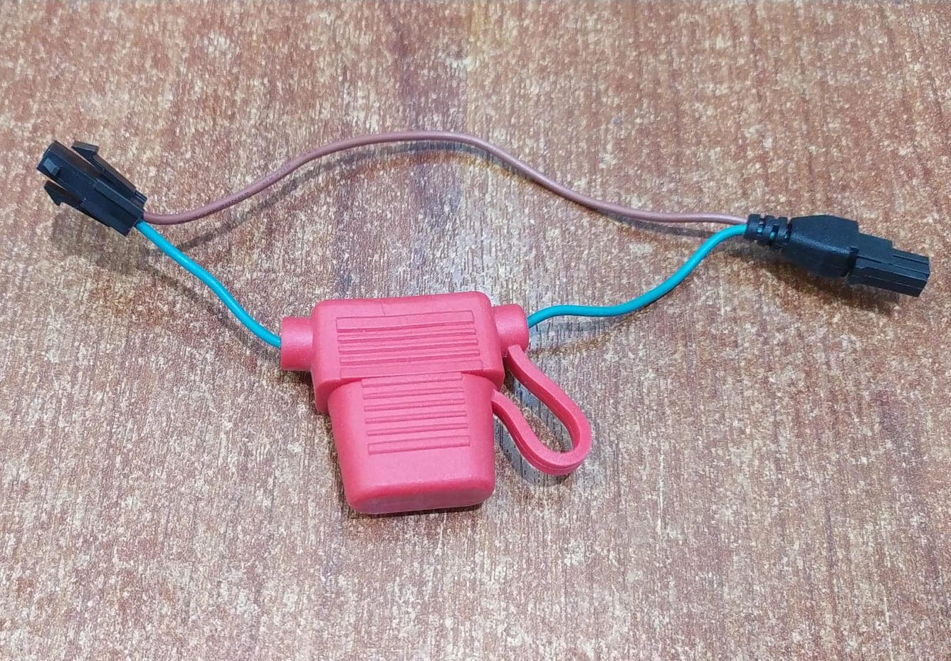 Portafusibles en línea ATC/ATO 12 AWG con tapa impermeable – Protección 30 A — imagen 2
