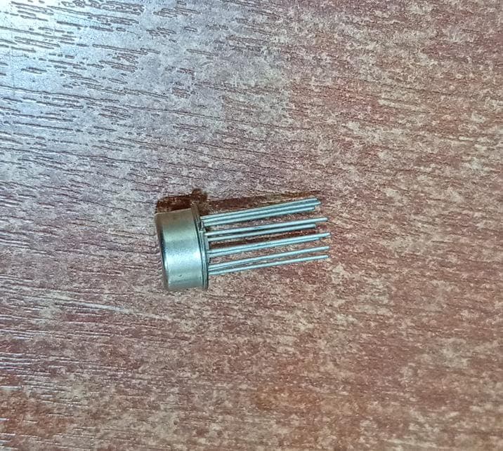 Regulador de Voltaje STMicroelectronics LM723CH Metálico 99044 (2 unidades) — imagen 3
