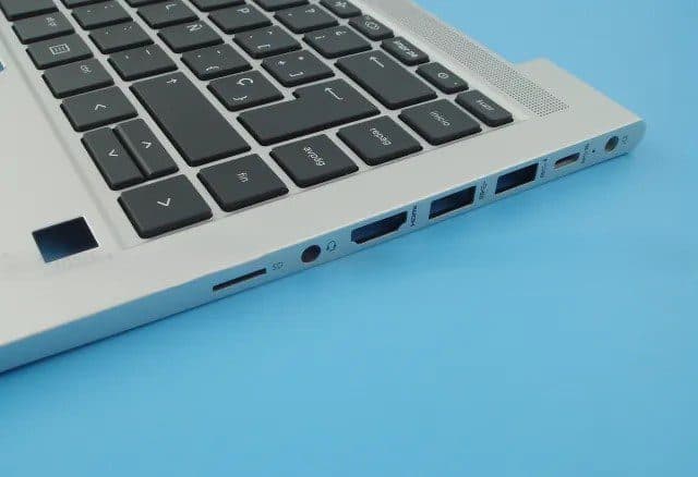 Reposamanos con teclado | M23770-161 | HP ProBook 440 445 G8 14" | Palmrest Teclado Bisel LAS (No retroiluminado) — imagen 2