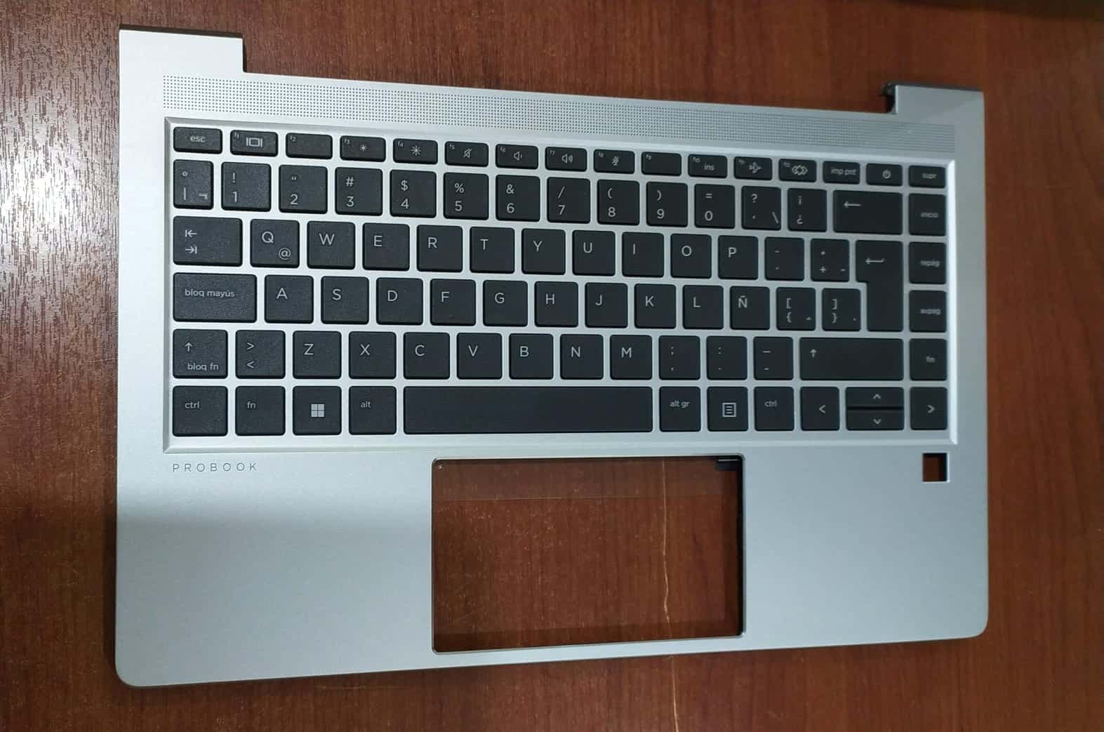 Reposamanos + Teclado Español N01286‑161 compatible con HP ProBook 440/445 G9 open box — imagen 1