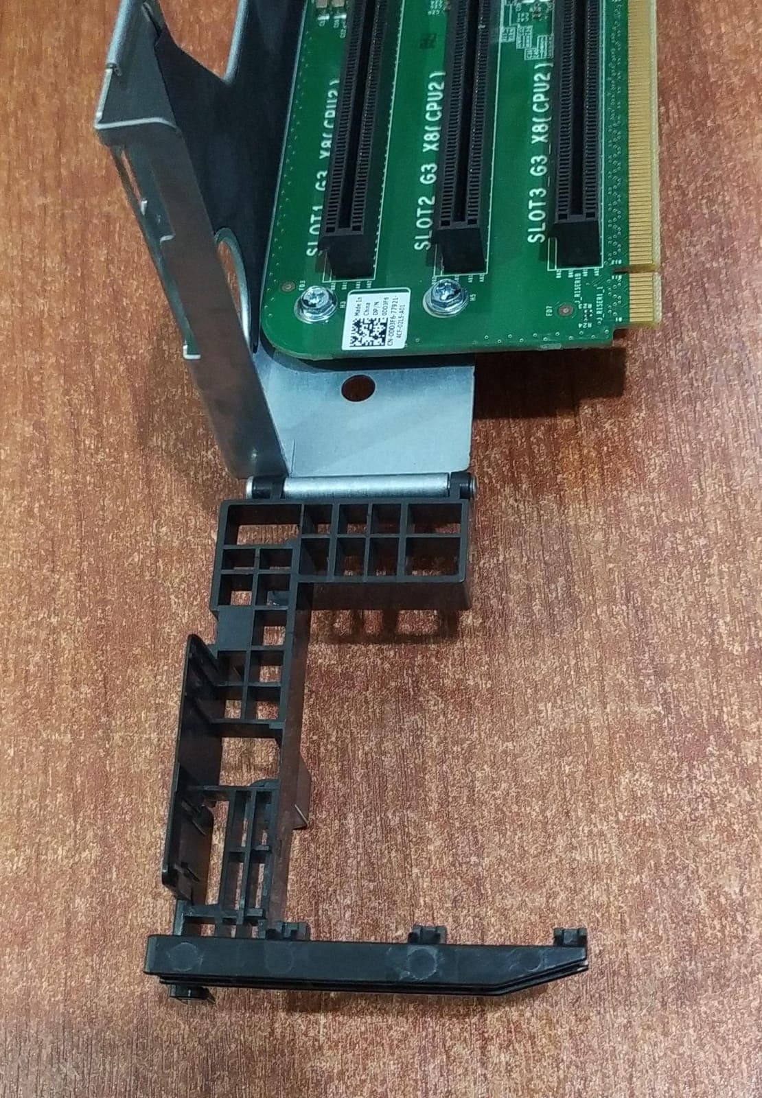 Riser Card Dell 01JDX6 / 0DD3F6 (3‑Slots PCIe) con Cage – Compatible PowerEdge R720/R720XD — imagen 4