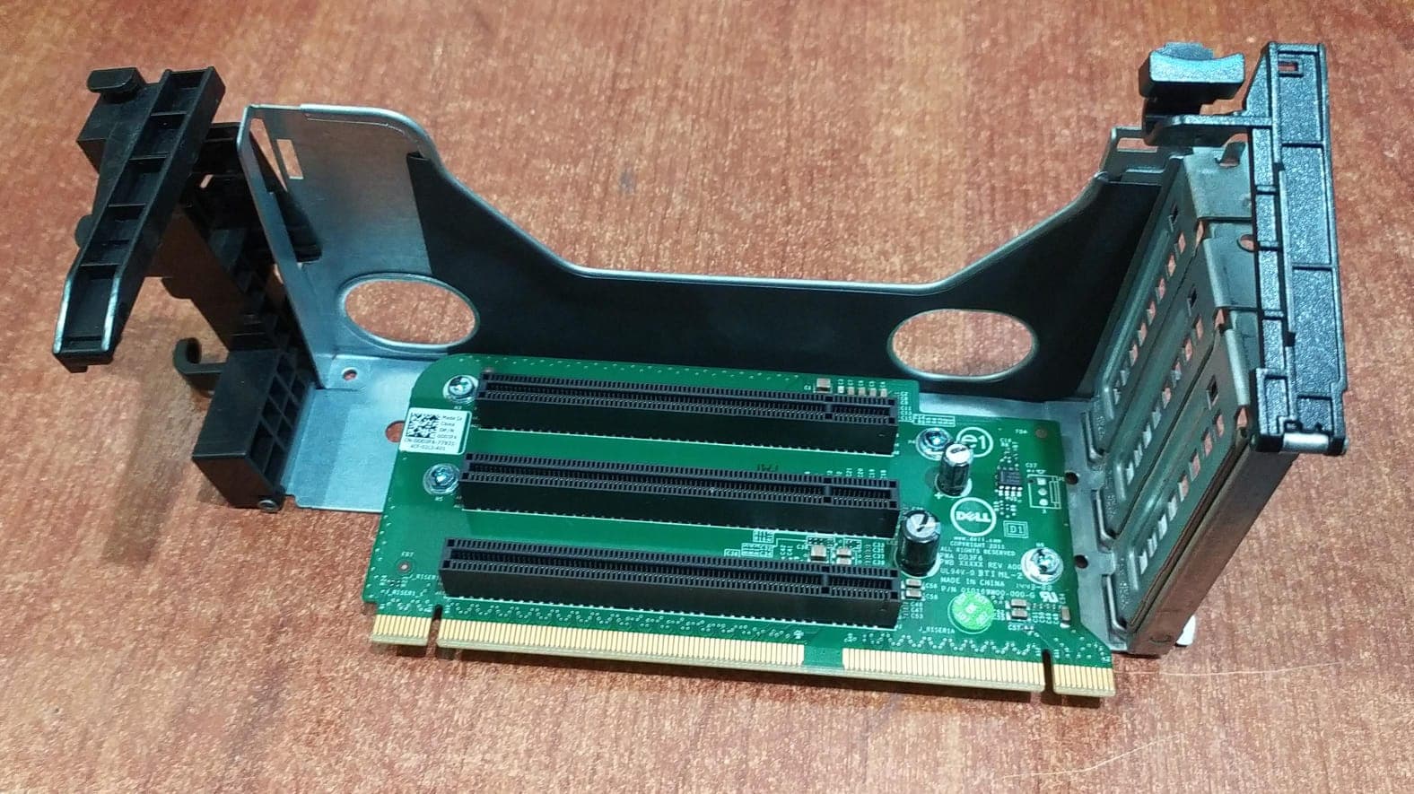 Riser Card Dell 01JDX6 / 0DD3F6 (3‑Slots PCIe) con Cage – Compatible PowerEdge R720/R720XD — imagen 2