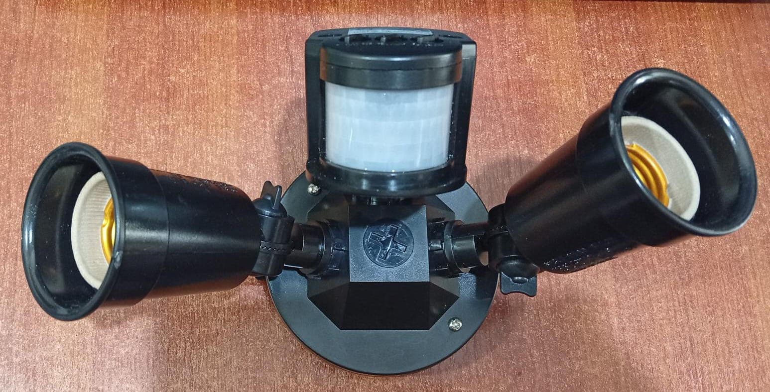 Sensor de Movimiento Exterior Mercury ST05B (YCA1090B) - Seminuevo — imagen 1