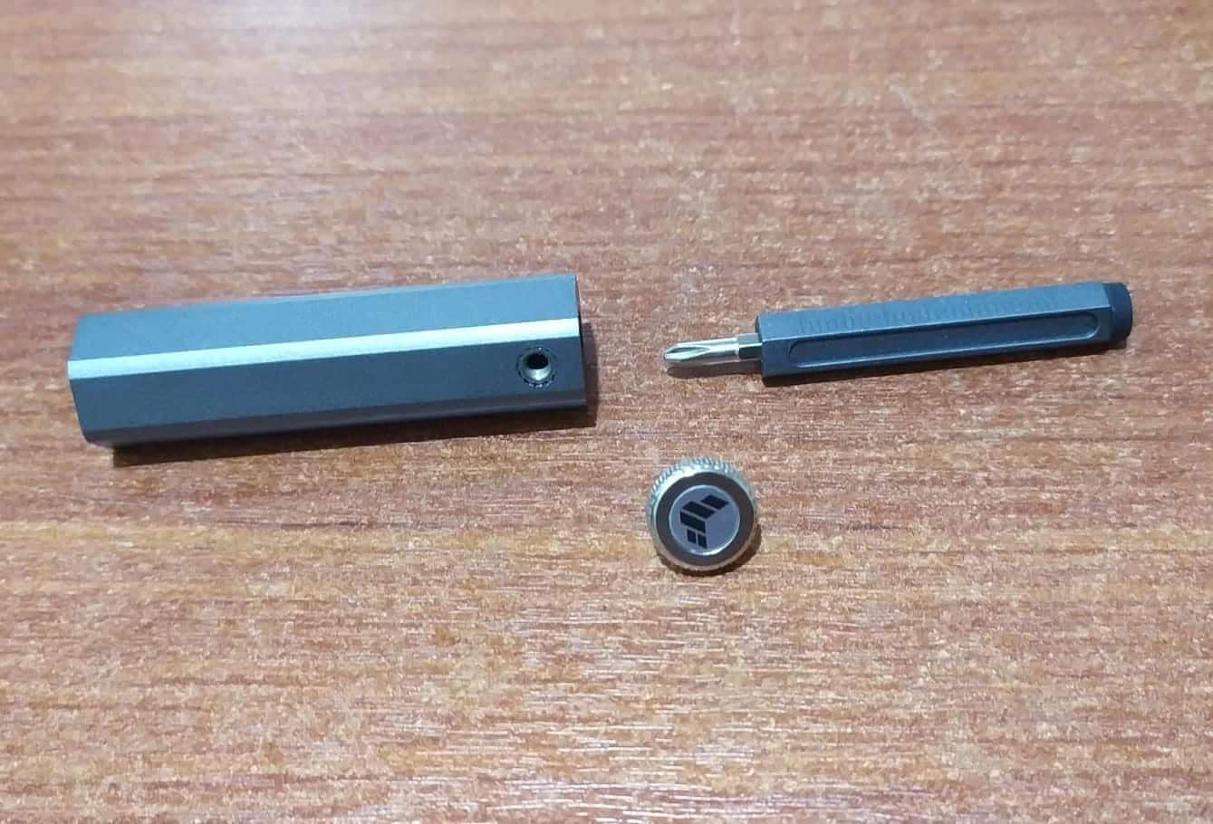 Soporte para Tarjeta Gráfica ASUS TUF Gaming | para GPU Metálico | Sin iluminación RGB — imagen 3