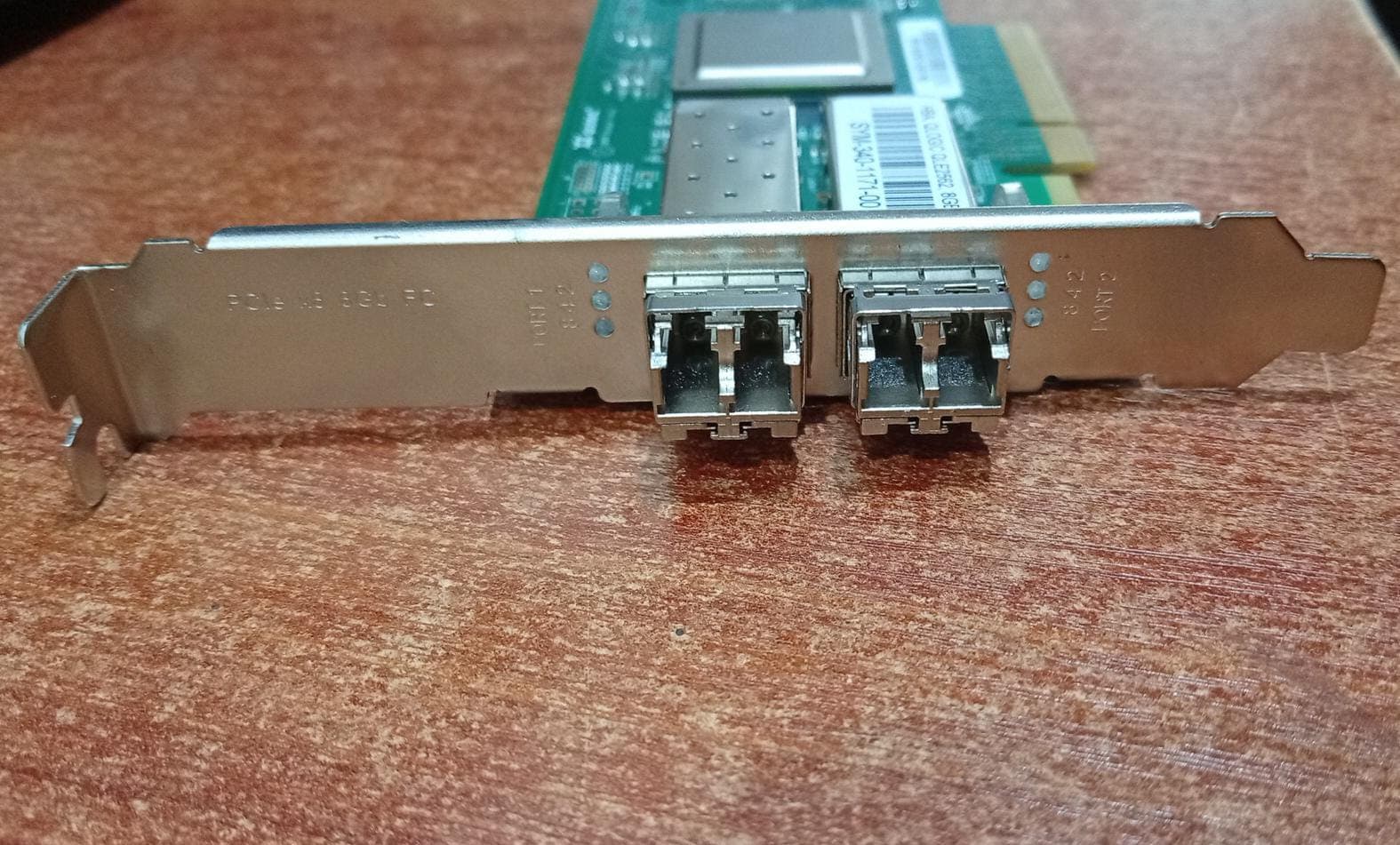 Tarjeta HBA Fibre Channel QLogic QLE2562 PX2810403-01F 8Gb Dual Port PCIe x8 — imagen 3