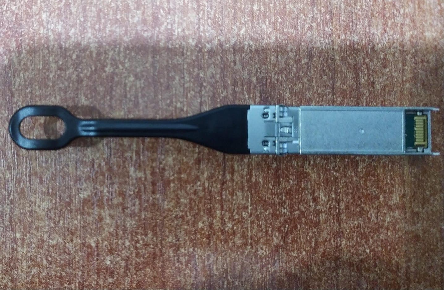 Transceptor HPE / Finisar QK724A FTLF8529P4PCV-H2 16Gb SW SFP+ (Seminuevo) — imagen 2