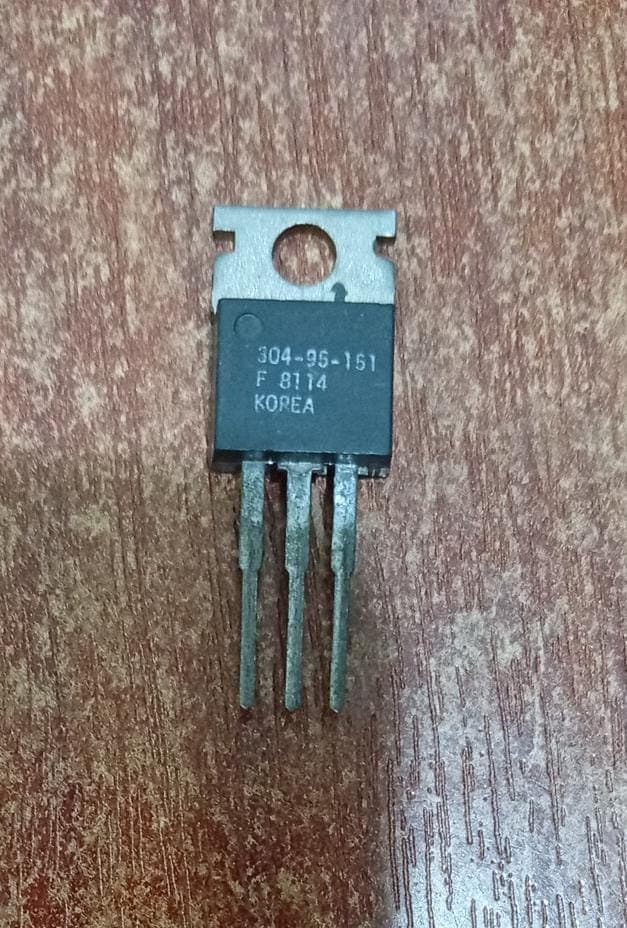 Transistor Darlington Fairchild 304-95-151 (F 8114) TO-220 Alta Potencia Korea — imagen 1