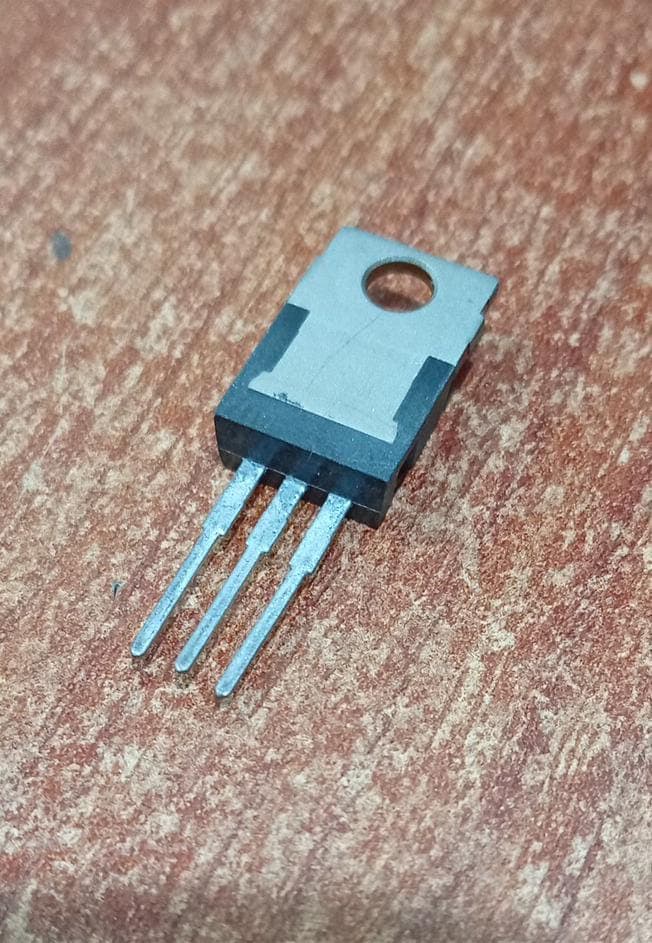 Transistor PNP de Potencia TIP42A TO‑220 Seminuevo – Electrónica DIY / Repuestos — imagen 3