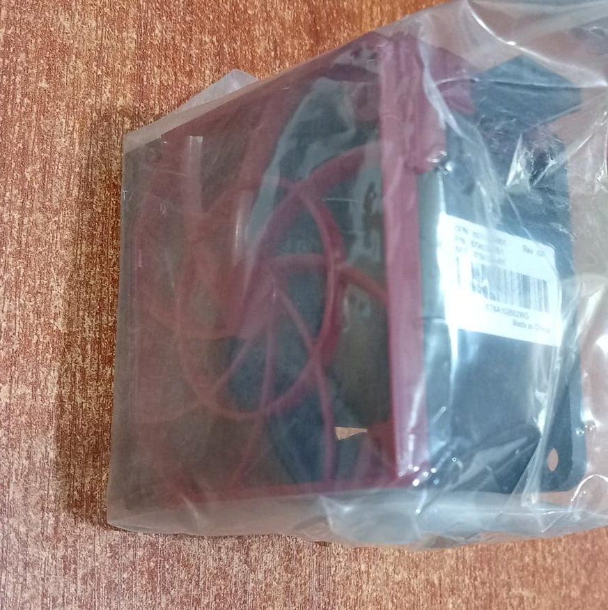 Ventilador de Alto Rendimiento HPE Nidec UltraFlo V60E12BS2CB5-08T06 para HPE ProLiant DL380 Gen10 — imagen 4