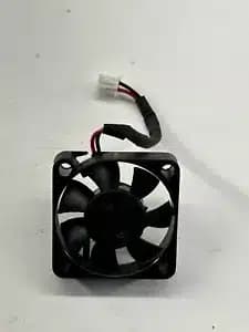 Ventilador DC AD0412LB-G70 | 12V 0.07A | 4cm x 4cm 1cm |Compacto y Silencioso — imagen 2