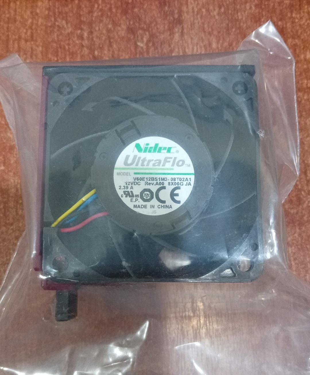 Ventilador Nidec V60E12BS1M3‐08T02A1 12V Server Fan para HPE ProLiant DL380 Gen10, DL388 Gen10 — imagen 1