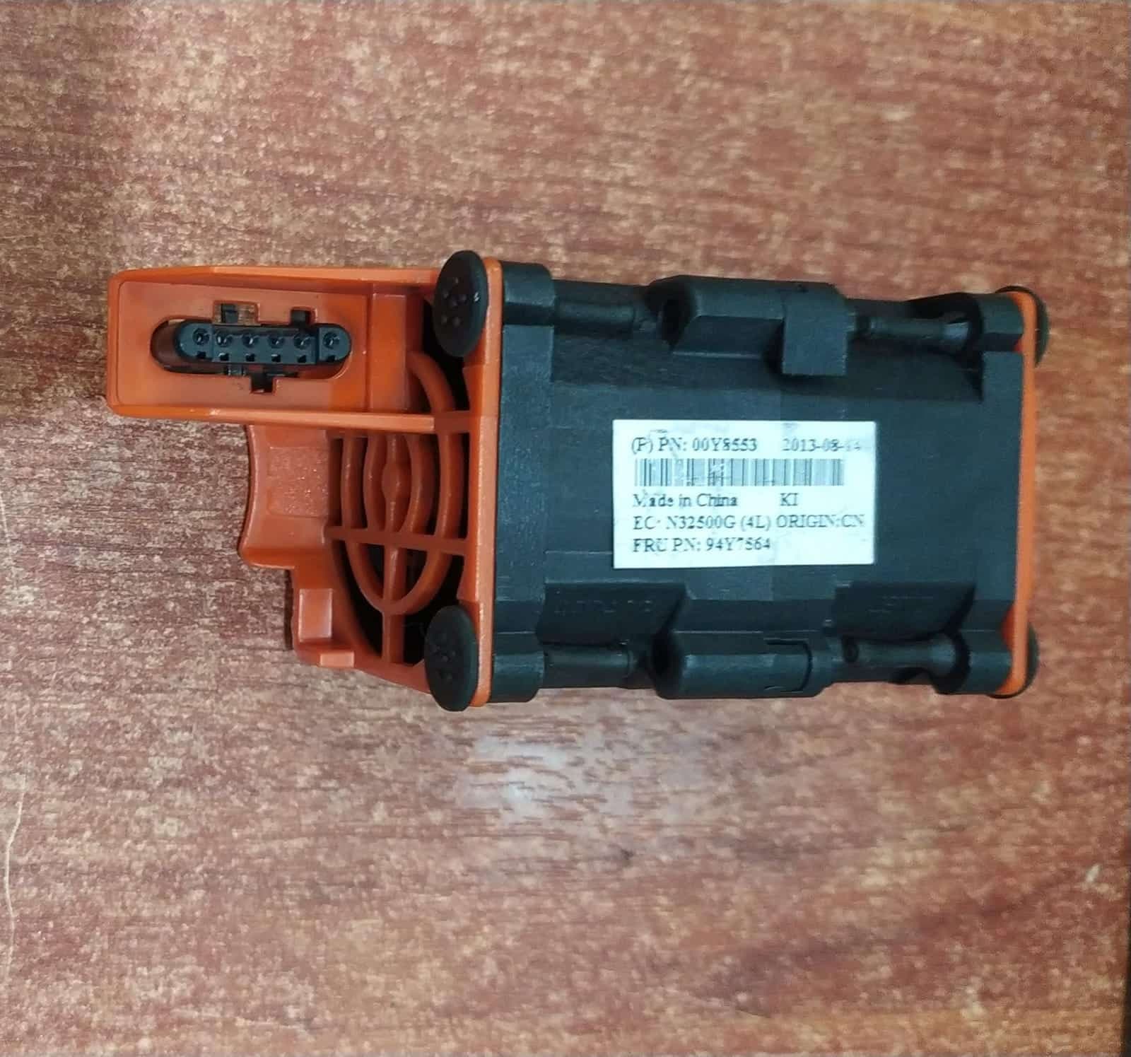 Ventilador Servidor Nidec UltraFlo R40W12BS2D8-07A05 12V 0.84A 40x56mm para IBM x3550 M4 — imagen 1