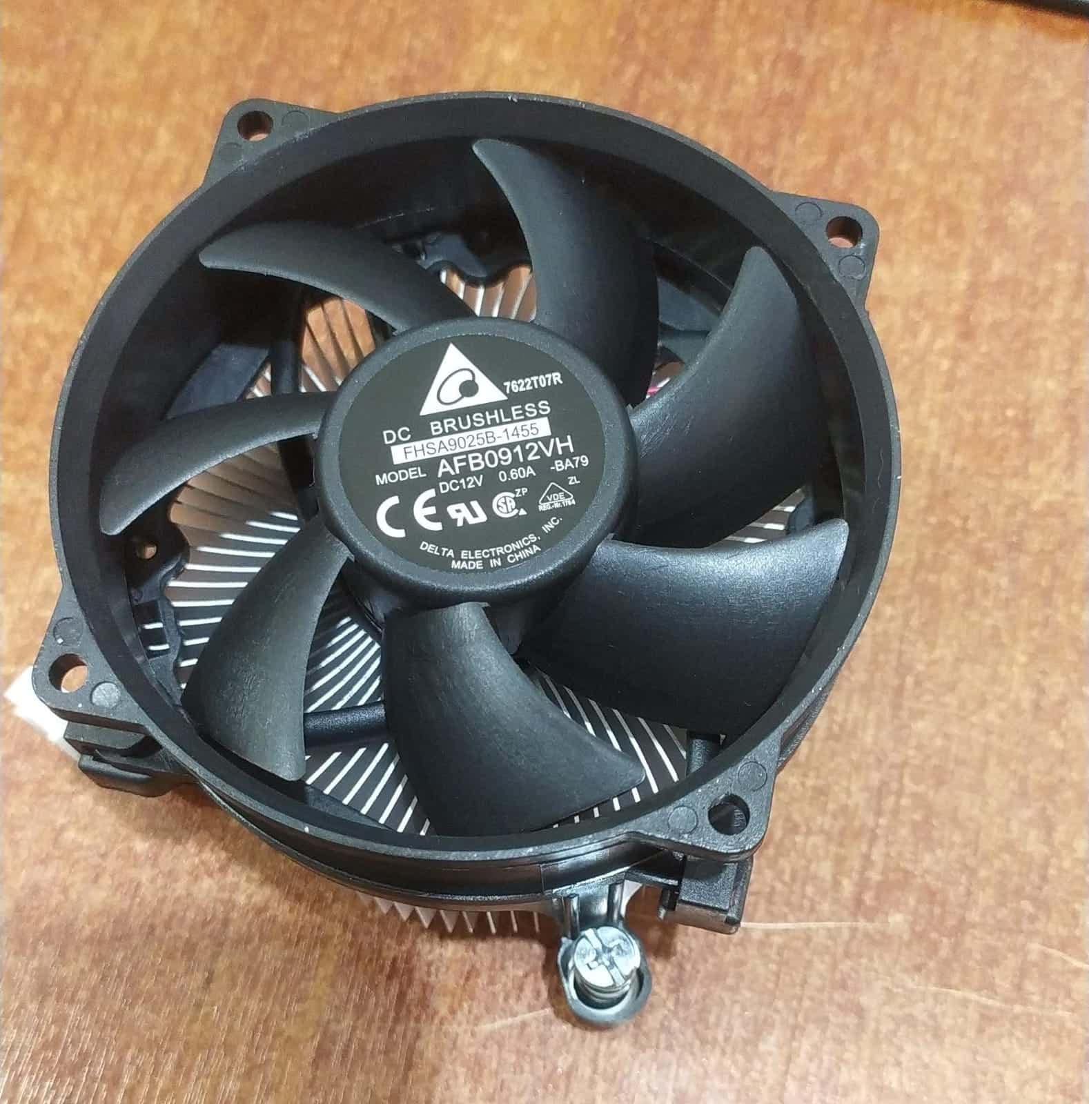 Ventilador y Disipador Térmico con Escobillas de Corriente Continua | DC BRUSHLESS | AFB0912VH | FHSA9025B-1455 | 12V 0.06A — imagen 1