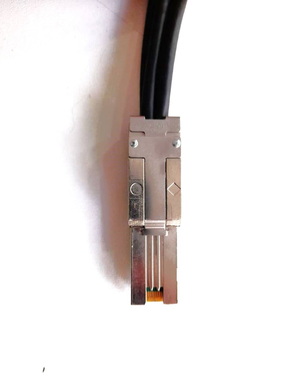 CABLE-DE-RED-MINI-SAS-4×1-HP-AN975A-idkmanager3.jpeg