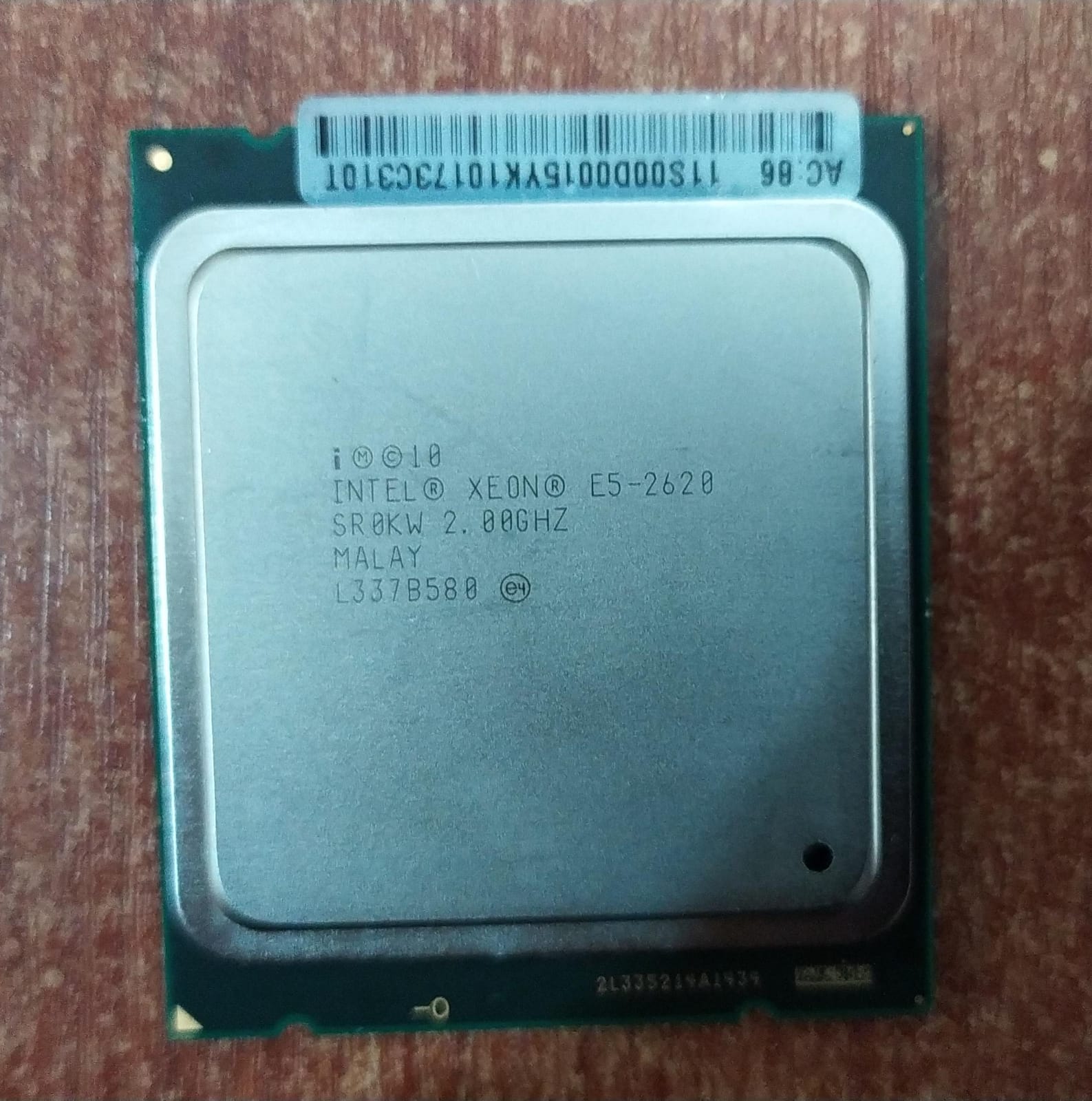 Procesador Intel Xeon E5‑2620 SR0KW 2.00 GHz 6C/12T LGA2011 – Seminuevo