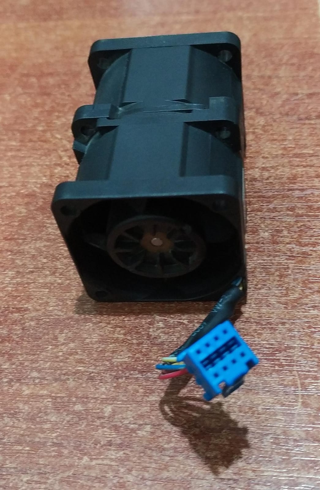 VENTILADOR DELTA GFB0412EHS 40x56mm PWM 12V – COMPATIBLE HP/CISCO/IBM-DOBLE ROTOR - Image 2