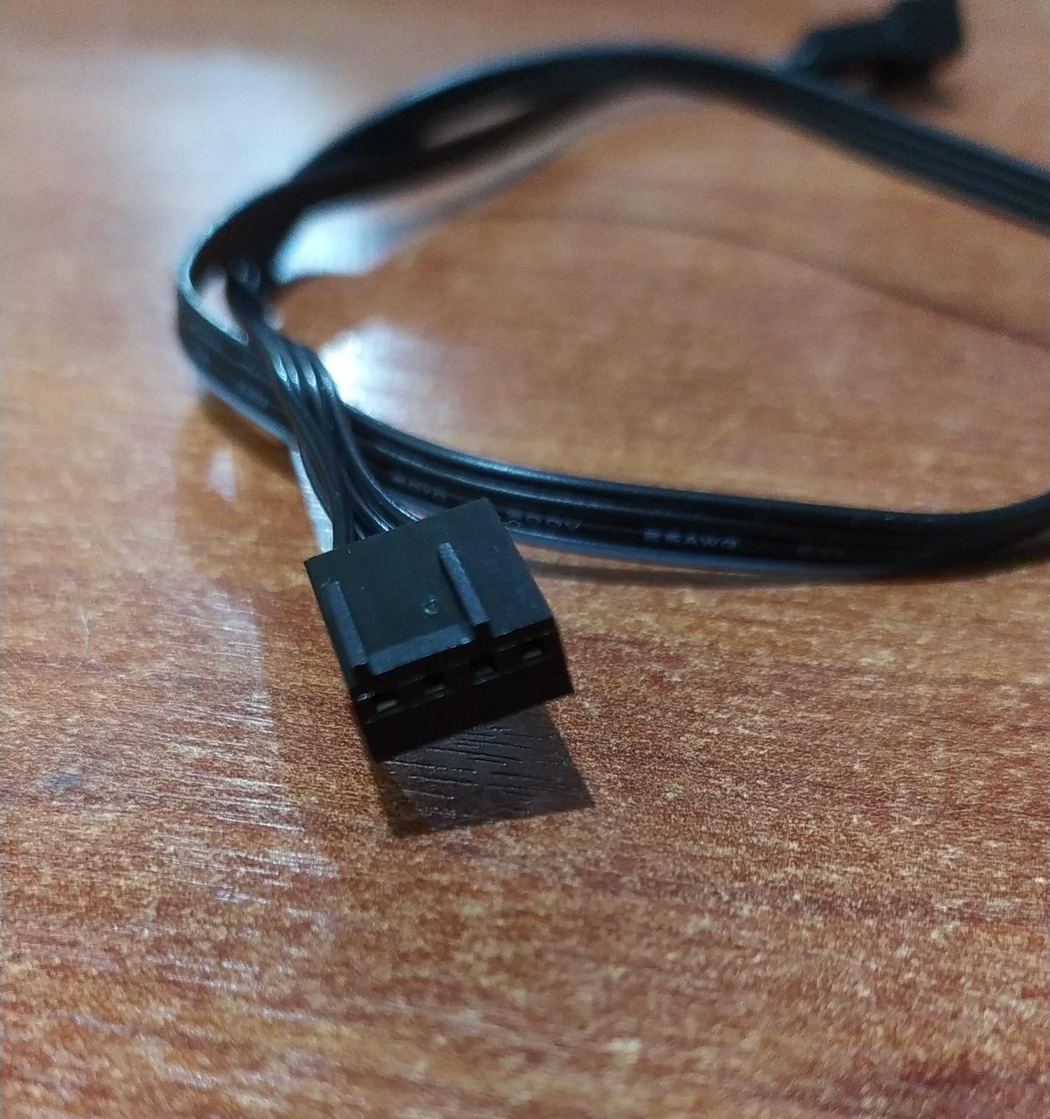 Cable de Extensión de corriente CORSAIR 30cm PWM Ventilador/Disipador | Commander Core - Image 2