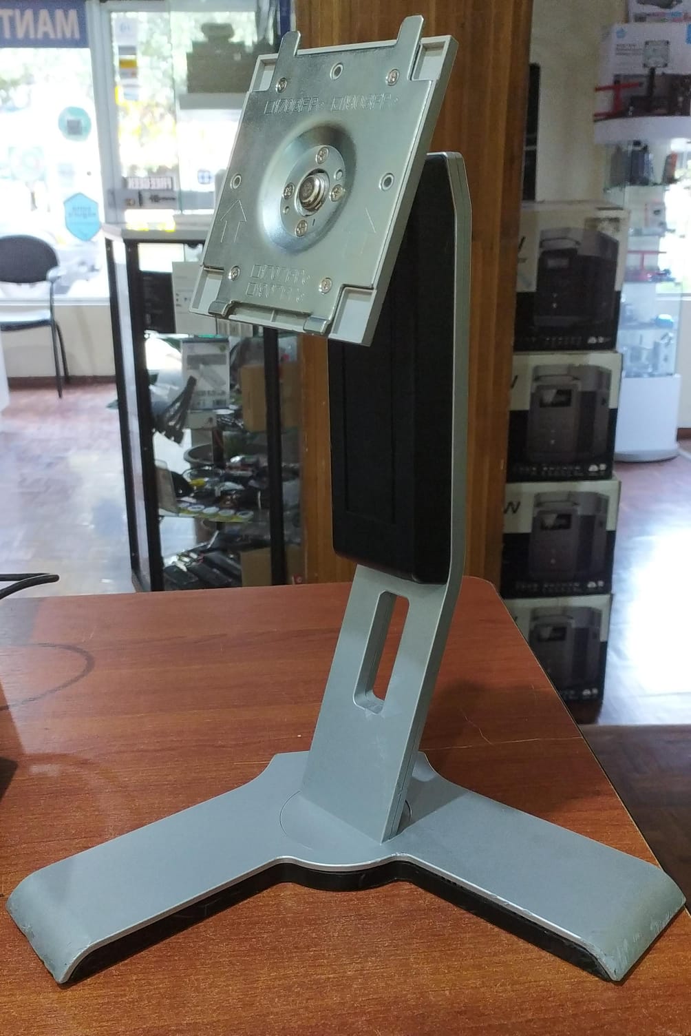 Base Original Dell 1908FPc / 1708FPc / 1907FPc Ajustable (Altura, Giro, Rotación) Para Monitor Dell - Image 4